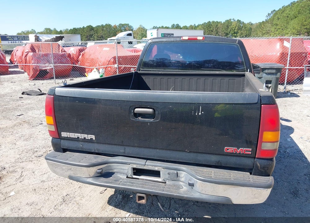 2002 GMC SIERRA 1500 SL VIN: 1GTEC14W32Z199058