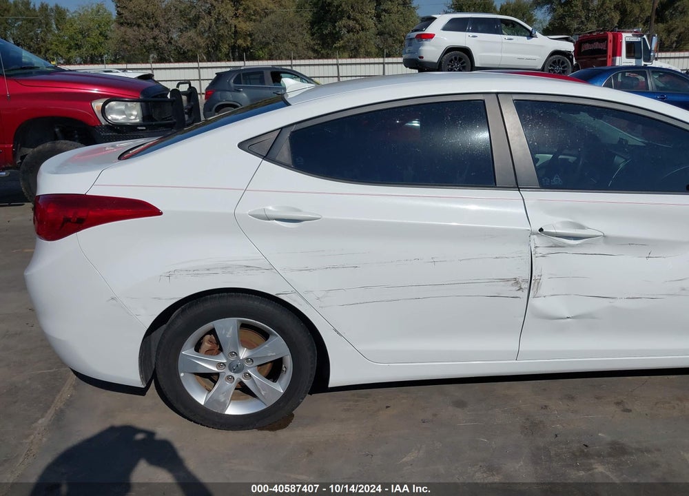 2013 HYUNDAI ELANTRA GLS VIN: 5NPDH4AE5DH442647