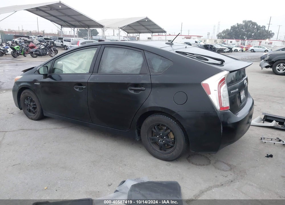 2015 TOYOTA PRIUS VIN: JTDKN3DU4F1876405