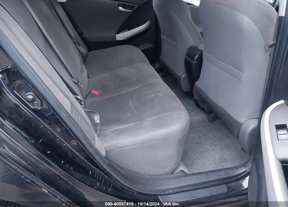 2015 TOYOTA PRIUS VIN: JTDKN3DU4F1876405