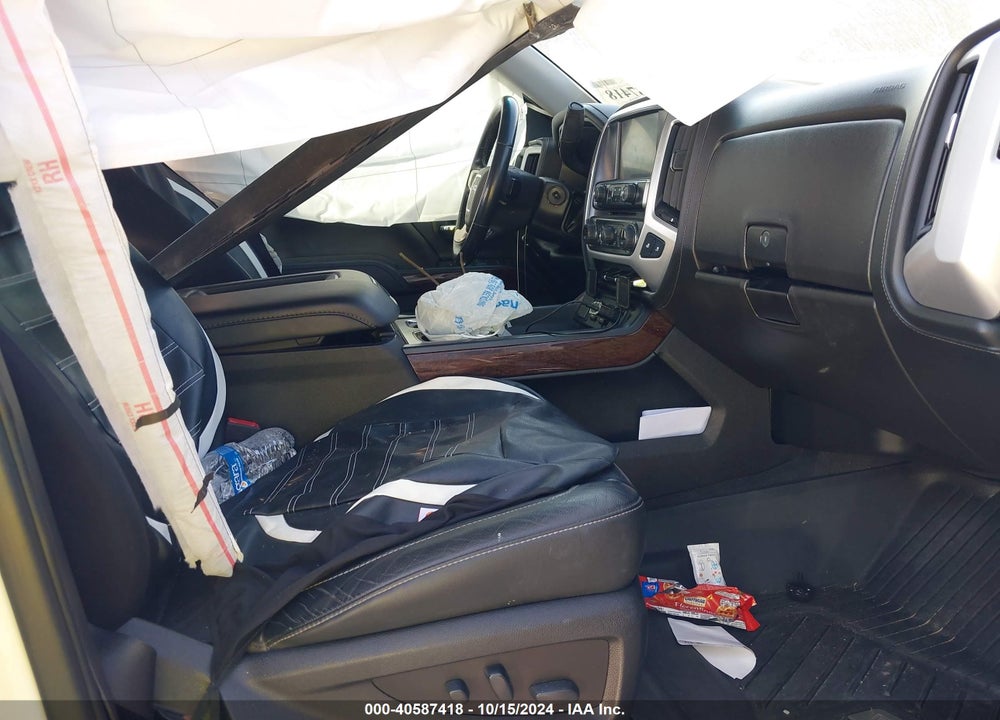 2018 GMC SIERRA 1500 SLT VIN: 3GTP1NEC2JG506051