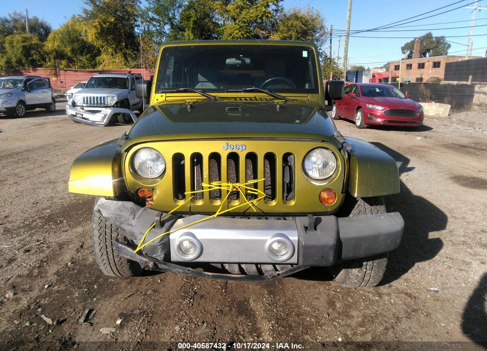 2008 JEEP WRANGLER SAHARA VIN: 1J4FA54198L525313