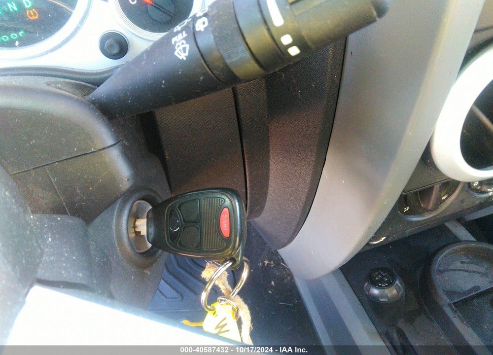 2008 JEEP WRANGLER SAHARA VIN: 1J4FA54198L525313