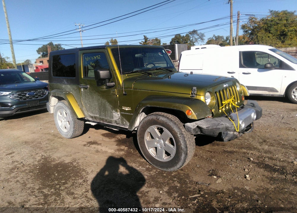 2008 JEEP WRANGLER SAHARA VIN: 1J4FA54198L525313