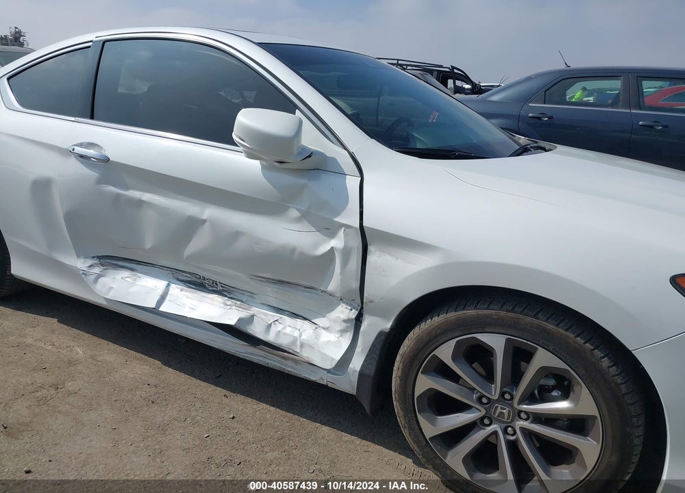 2013 HONDA ACCORD EX-L V-6 VIN: 1HGCT2B88DA011509
