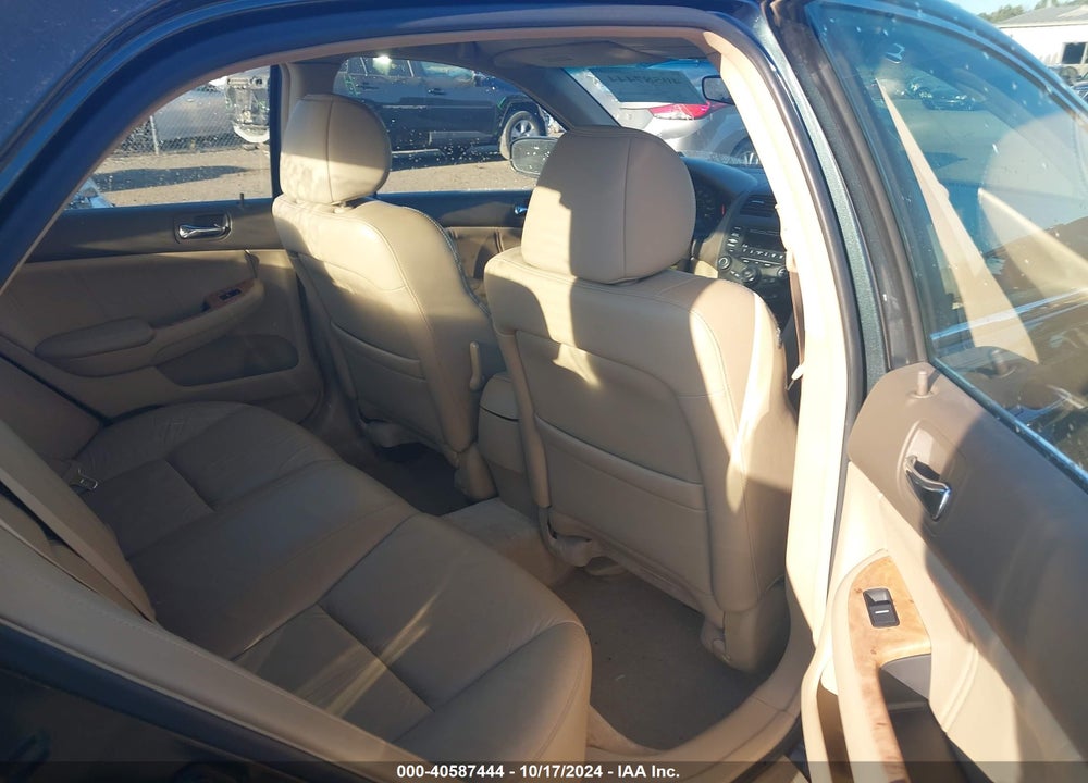 2004 HONDA ACCORD 3.0 EX VIN: 1HGCM66534A032756