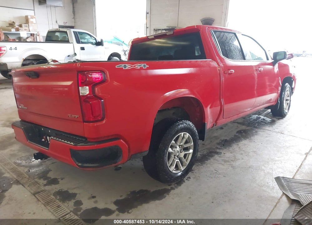 2022 CHEVROLET SILVERADO 1500 4WD SHORT BED RST VIN: 1GCUDEED5NZ624779
