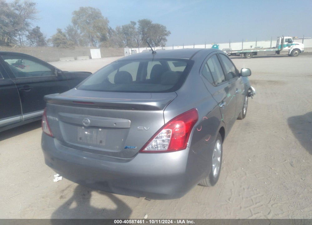 2013 NISSAN VERSA 1.6 SV VIN: 3N1CN7AP3DL880285