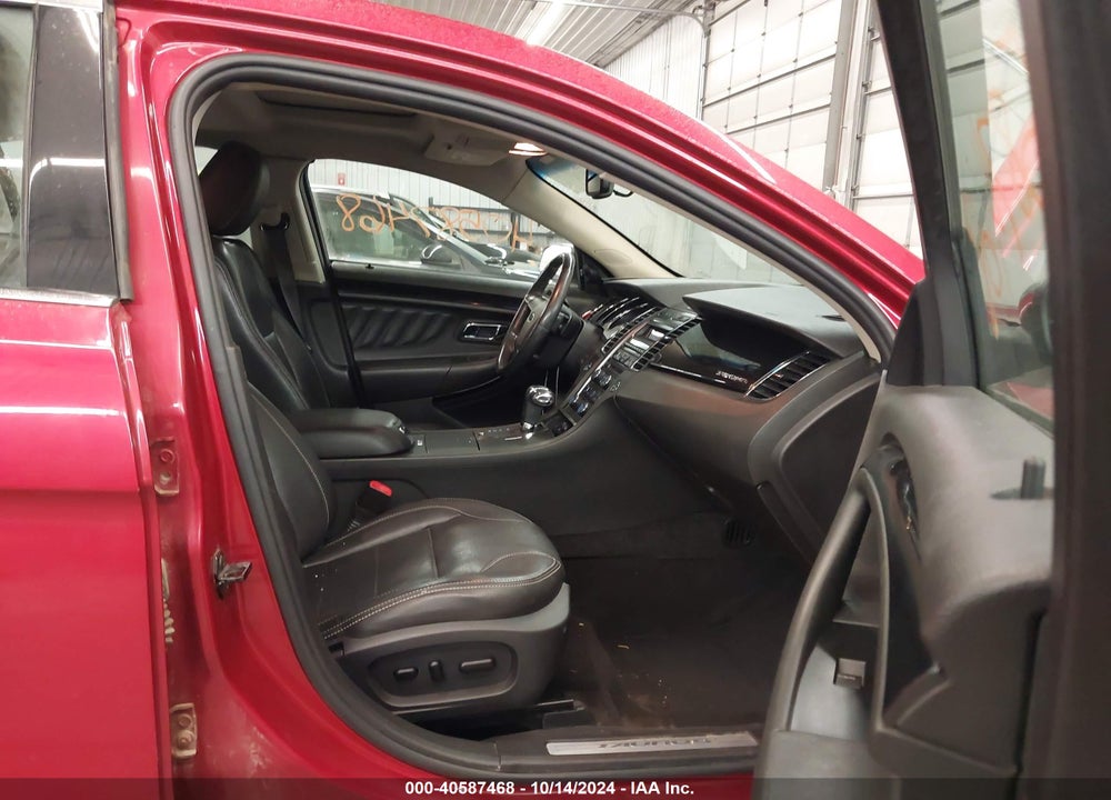 2010 FORD TAURUS LIMITED VIN: 1FAHP2FW8AG116826
