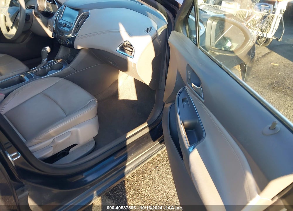 2018 CHEVROLET CRUZE PREMIER AUTO VIN: 1G1BF5SMXJ7140840