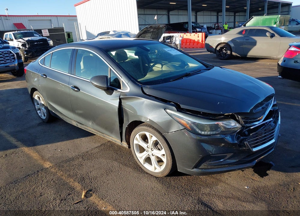 2018 CHEVROLET CRUZE PREMIER AUTO VIN: 1G1BF5SMXJ7140840