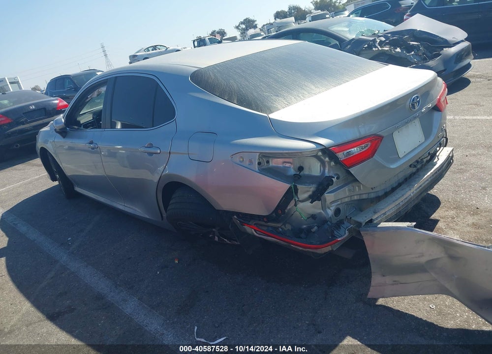 2018 TOYOTA CAMRY HYBRID LE VIN: 4T1B31HK2JU506169