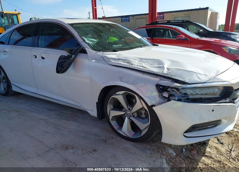 2018 HONDA ACCORD TOURING VIN: 1HGCV1F99JA067381