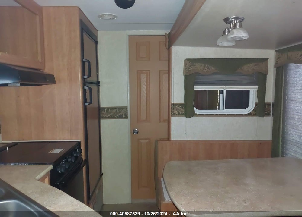 2009 TERRY CT VIN: 1EA1B392994288095
