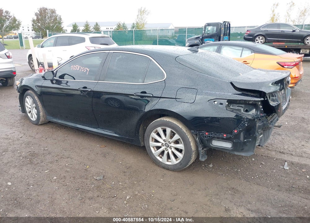 2019 TOYOTA CAMRY LE VIN: 4T1B11HK2KU806141