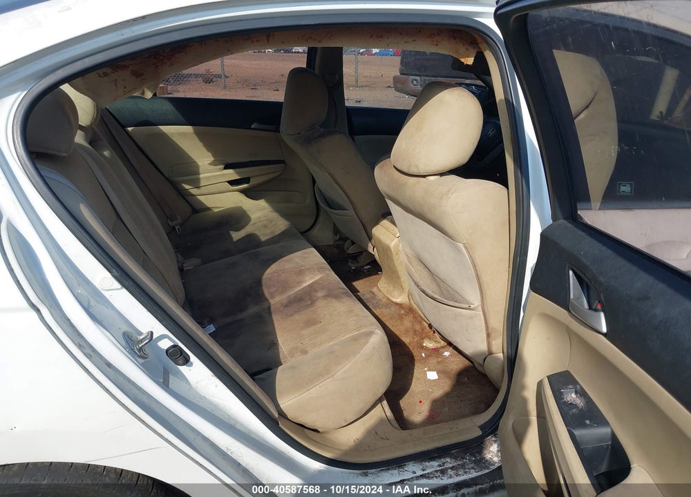 2011 HONDA ACCORD 2.4 LX VIN: 1HGCP2F38BA138275