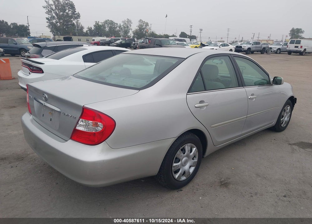 2004 TOYOTA CAMRY LE VIN: 4T1BE32K94U329509