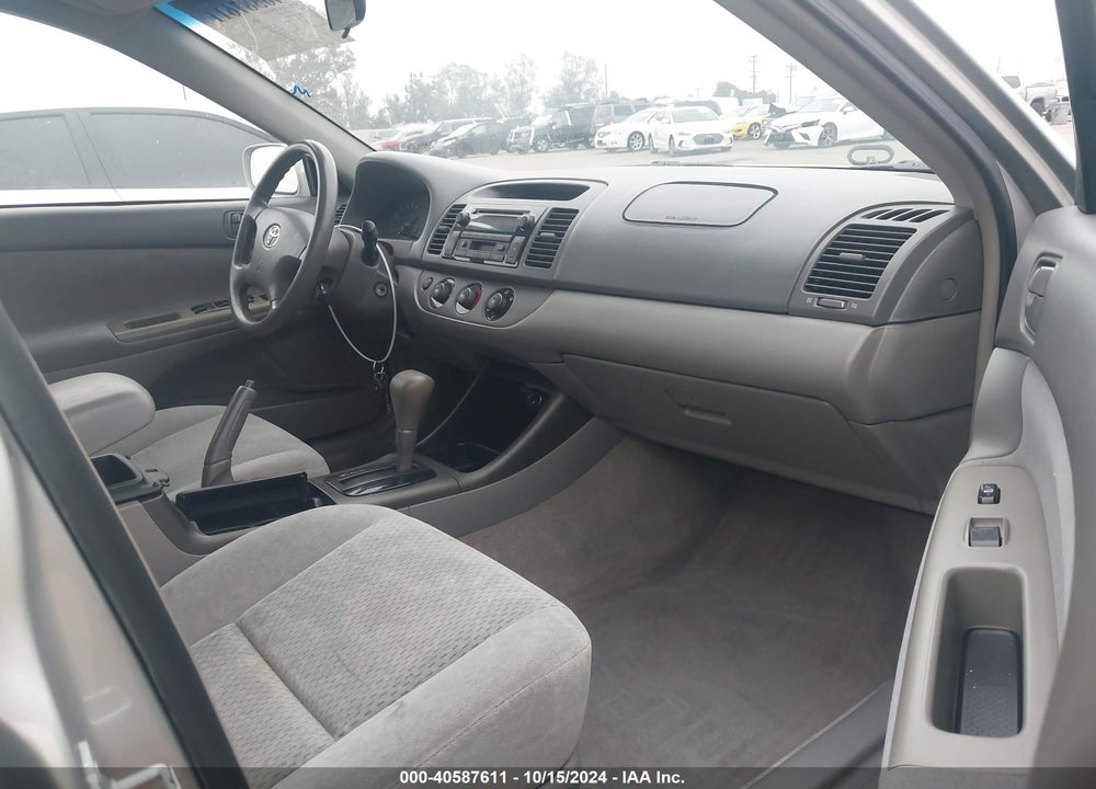 2004 TOYOTA CAMRY LE VIN: 4T1BE32K94U329509