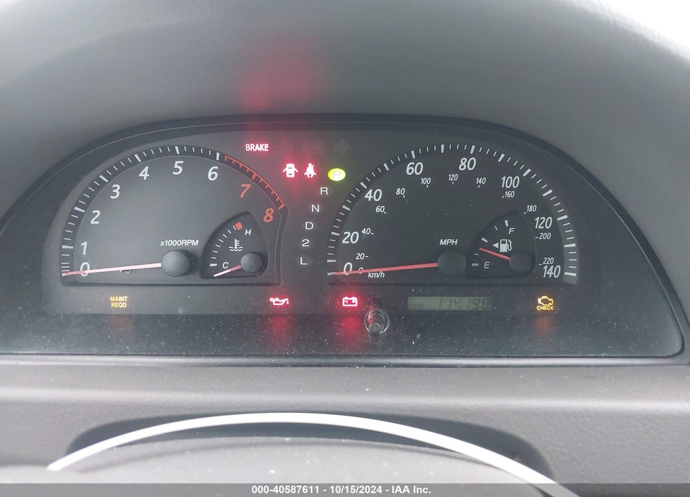 2004 TOYOTA CAMRY LE VIN: 4T1BE32K94U329509