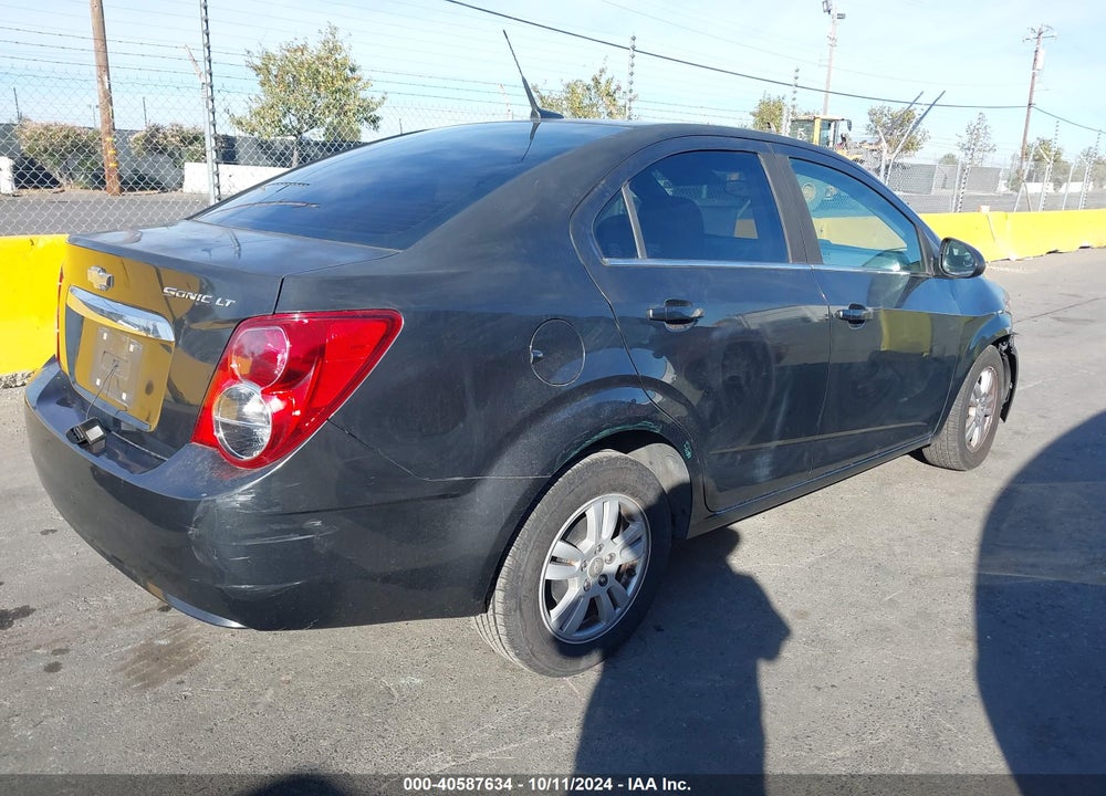 2014 CHEVROLET SONIC LT AUTO VIN: 1G1JC5SH7E4233524