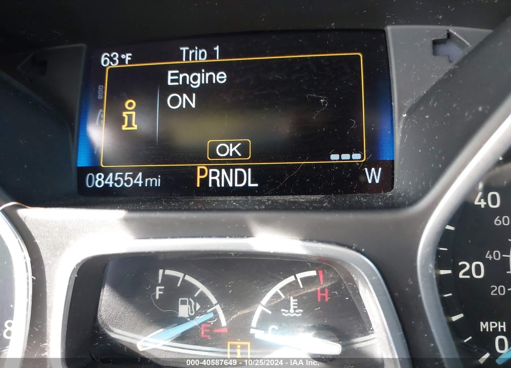 2015 FORD FOCUS SE VIN: 1FADP3F27FL383505