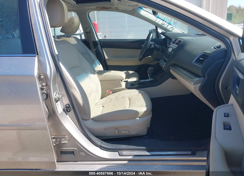 2016 SUBARU LEGACY 2.5I LIMITED VIN: 4S3BNAN63G3031572