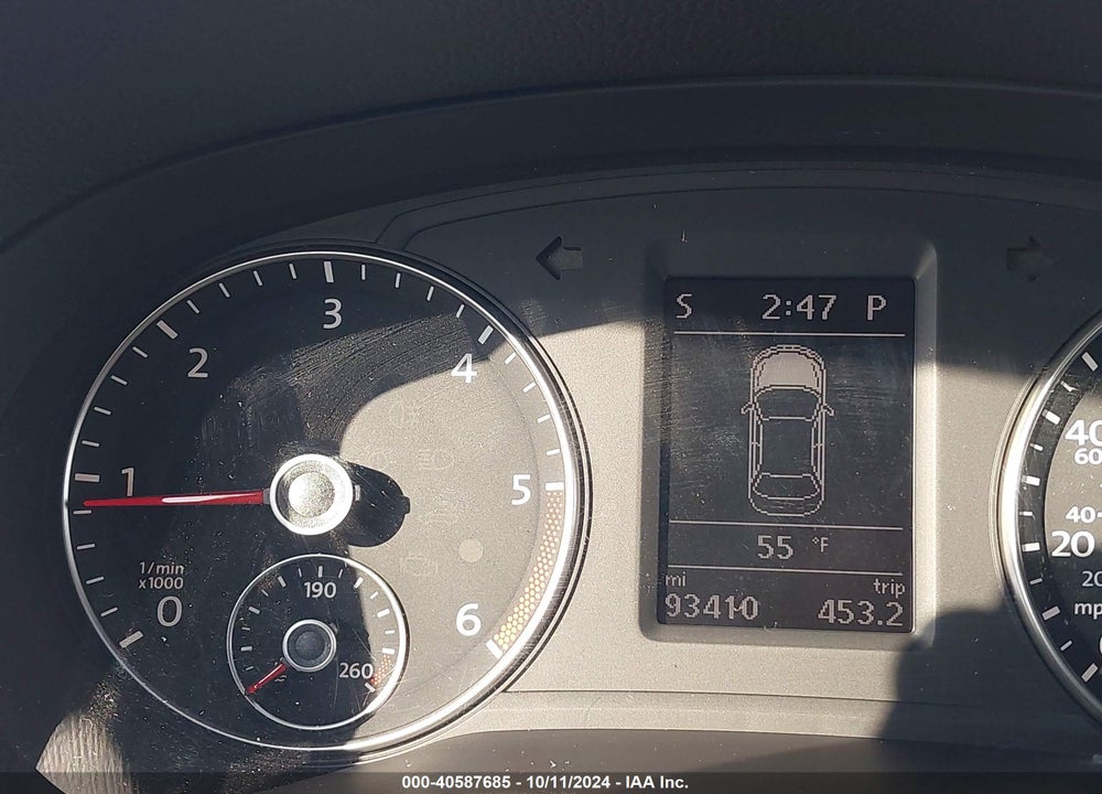 2013 VOLKSWAGEN PASSAT 2.0L TDI SEL PREMIUM VIN: 1VWCN7A36DC137073