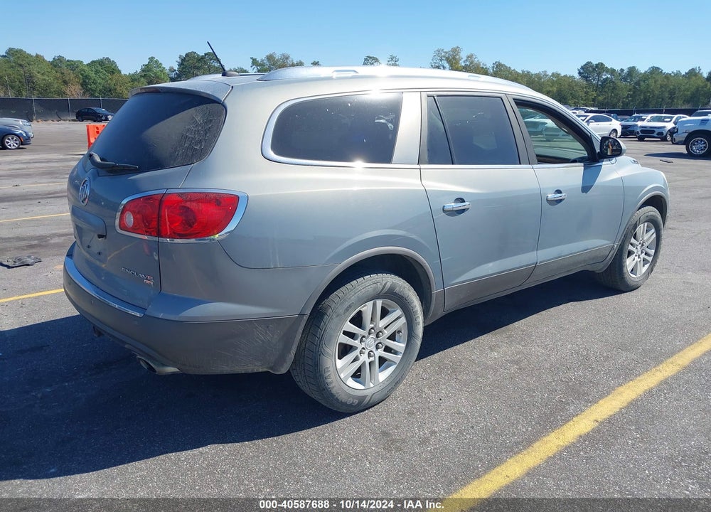 2008 BUICK ENCLAVE CX VIN: 5GAER13798J189443