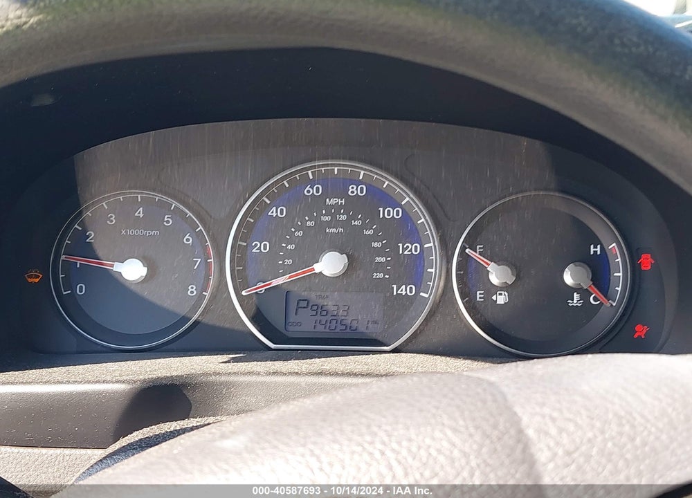 2012 HYUNDAI SANTA FE GLS VIN: 5XYZG3AB9CG125940
