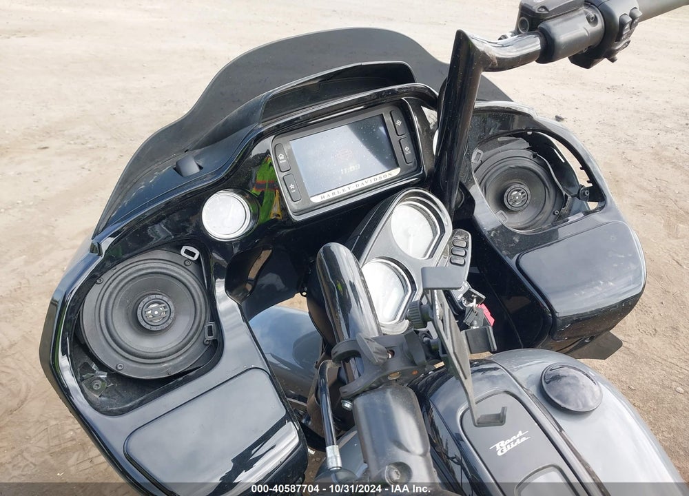 2022 HARLEY-DAVIDSON FLTRXS VIN: 1HD1KTP25NB645566