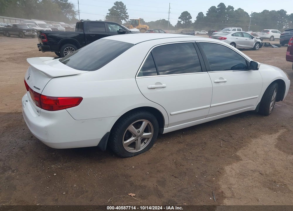 2005 HONDA ACCORD 2.4 EX VIN: JHMCM557X5C001603