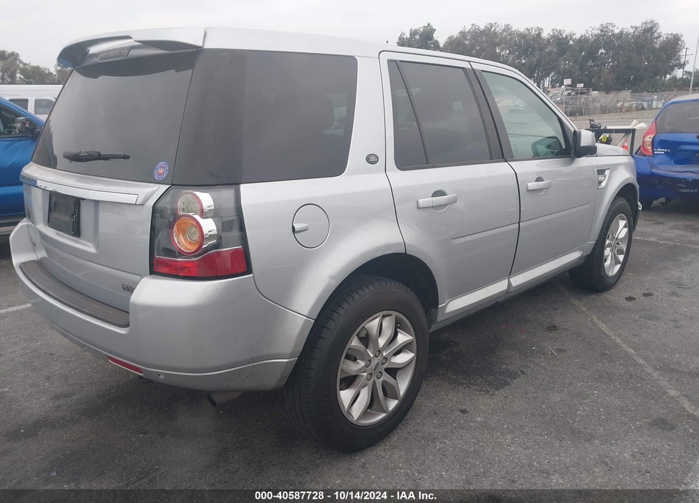 2013 LAND ROVER LR2 VIN: SALFR2BG3DH380764