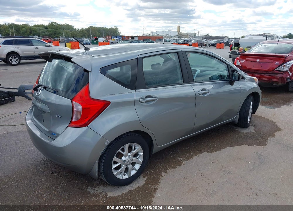 2015 NISSAN VERSA NOTE SV VIN: 3N1CE2CP7FL432960