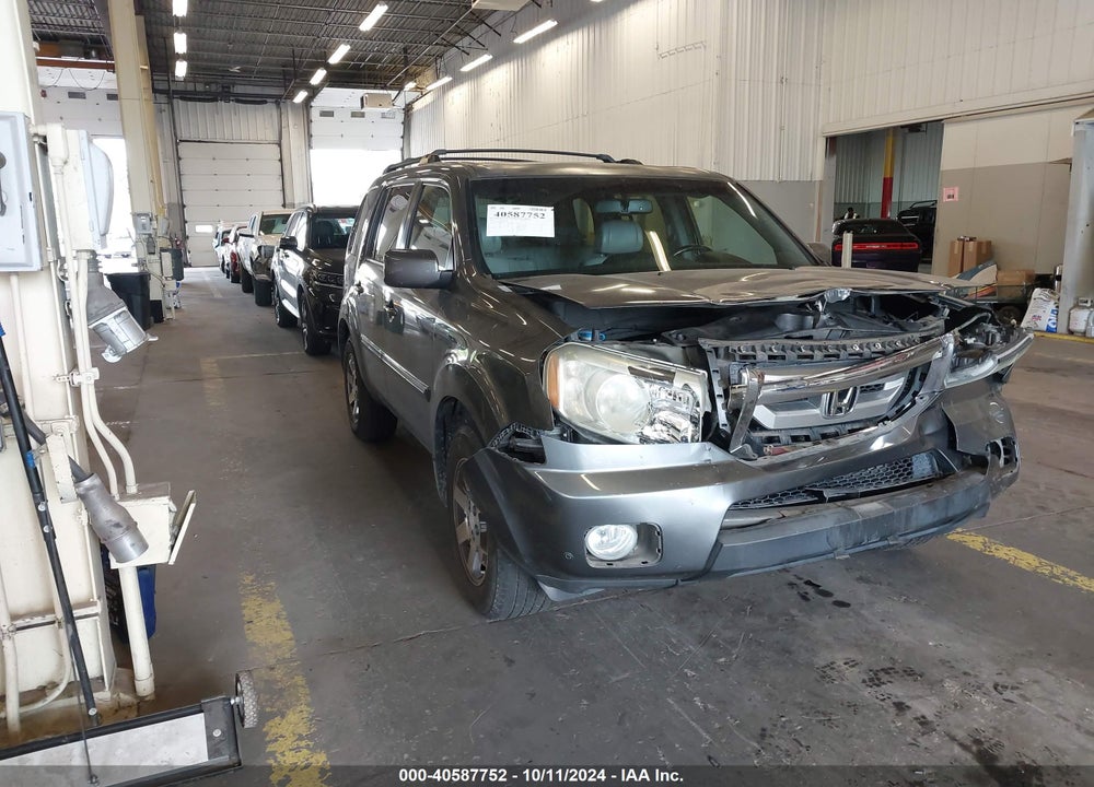 2010 HONDA PILOT TOURING VIN: 5FNYF3H89AB014544