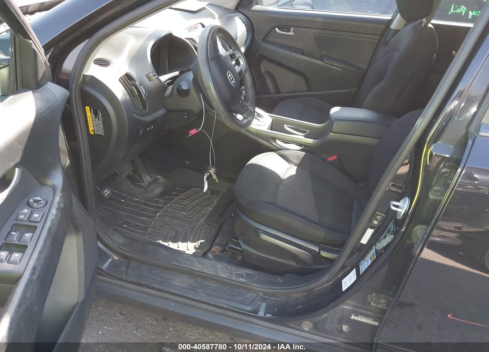 2011 KIA SPORTAGE LX VIN: KNDPB3A2XB7095381