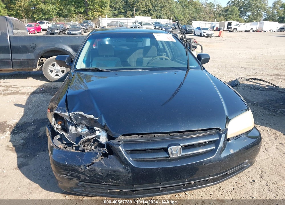 2001 HONDA ACCORD 2.3 LX VIN: 1HGCG56441A095403