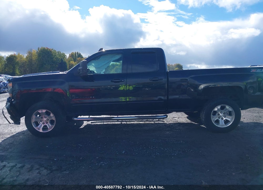 2017 CHEVROLET SILVERADO 1500 2LT VIN: 1GCVKREC8HZ385399