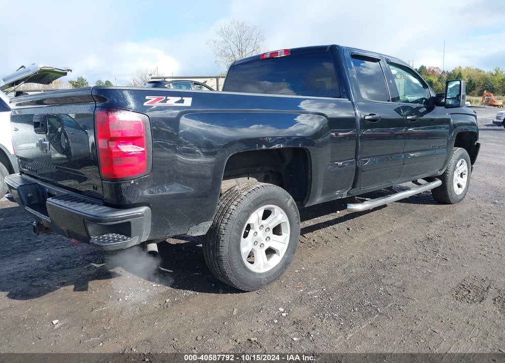 2017 CHEVROLET SILVERADO 1500 2LT VIN: 1GCVKREC8HZ385399