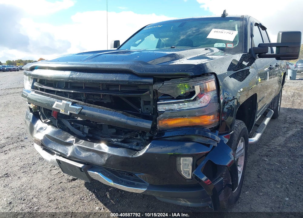 2017 CHEVROLET SILVERADO 1500 2LT VIN: 1GCVKREC8HZ385399