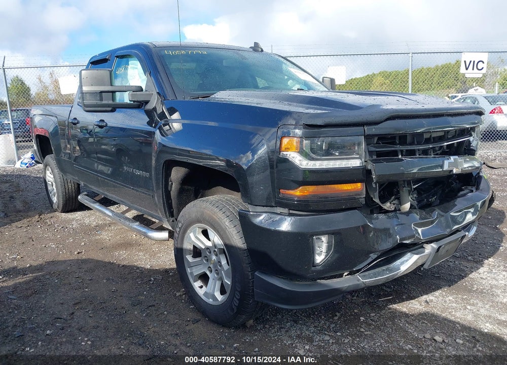 2017 CHEVROLET SILVERADO 1500 2LT VIN: 1GCVKREC8HZ385399