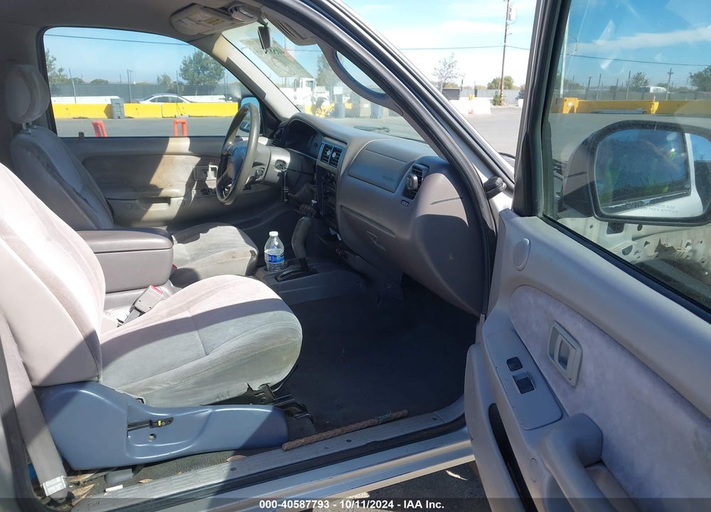 2001 TOYOTA TACOMA PRERUNNER V6 VIN: 5TEGN92N41Z839132