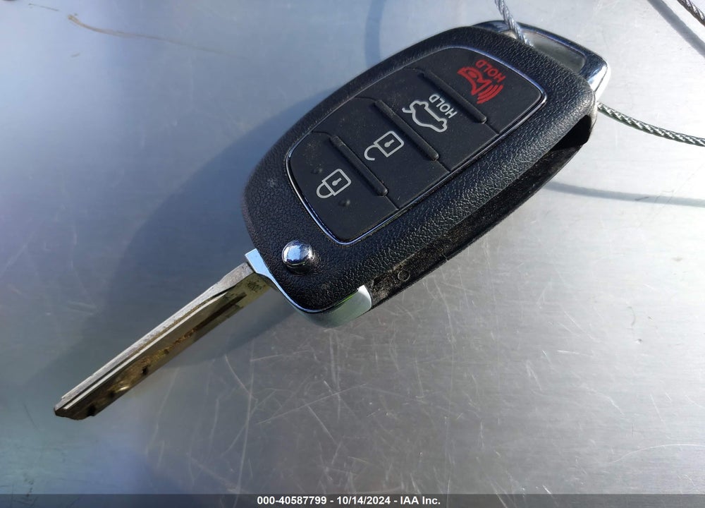 2015 HYUNDAI SONATA SE VIN: 5NPE24AF4FH170190