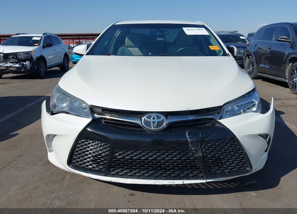 2015 TOYOTA CAMRY SE VIN: 4T1BF1FKXFU041593