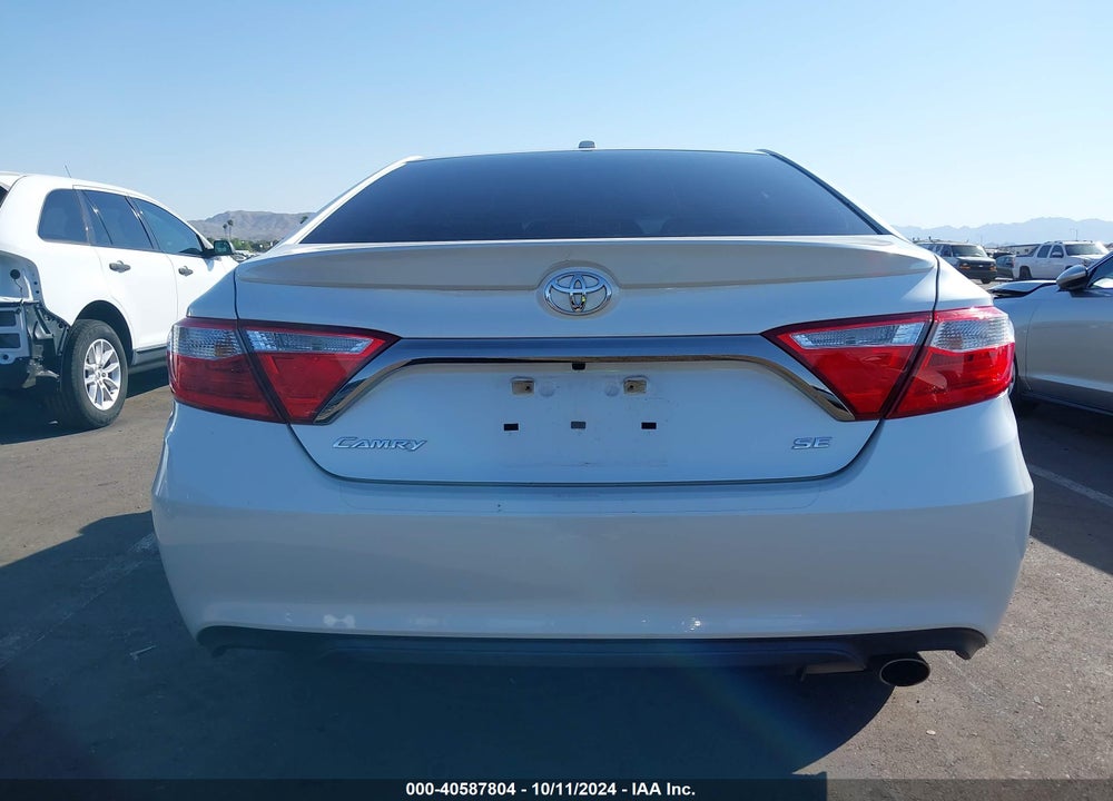 2015 TOYOTA CAMRY SE VIN: 4T1BF1FKXFU041593