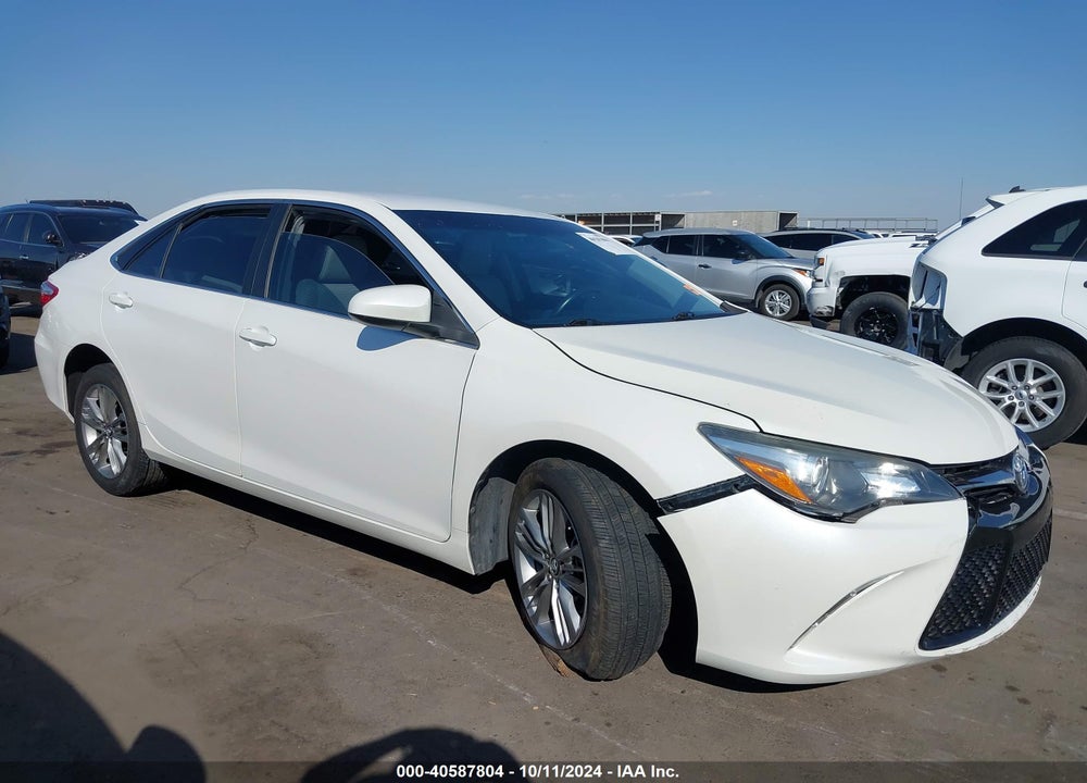2015 TOYOTA CAMRY SE VIN: 4T1BF1FKXFU041593