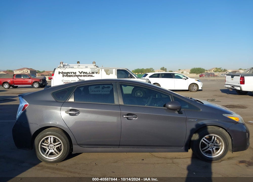 2014 TOYOTA PRIUS THREE VIN: JTDKN3DU7E0366487