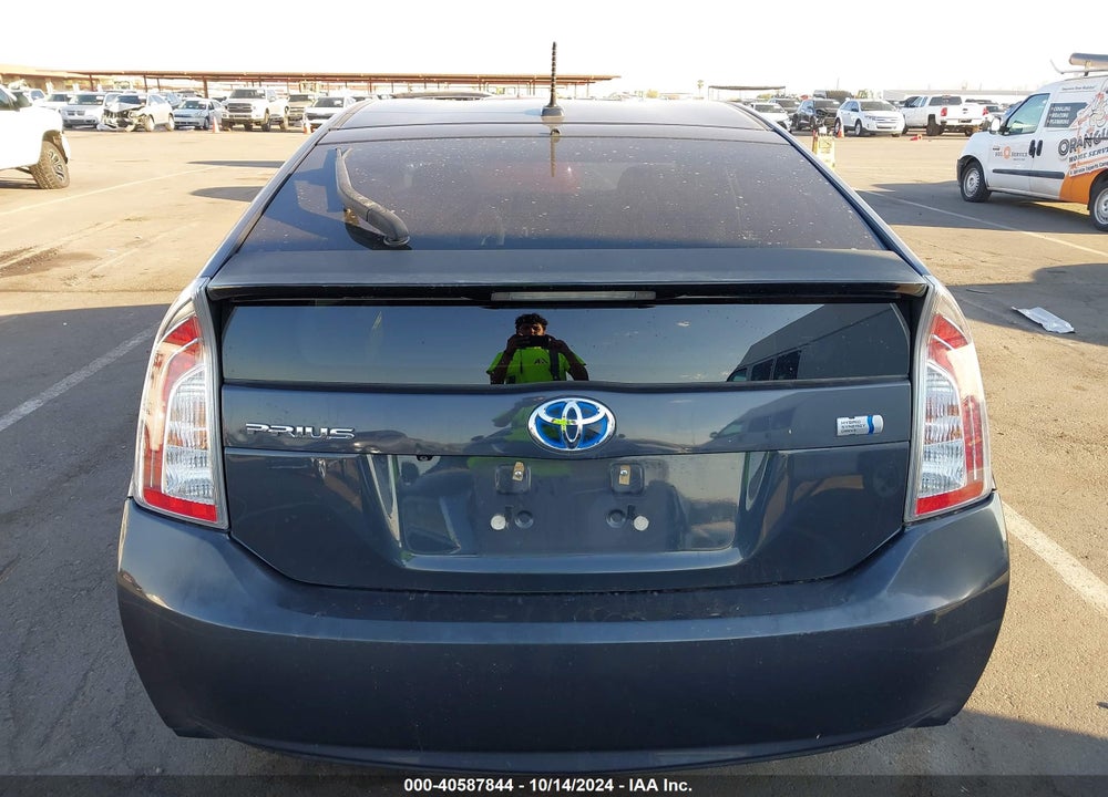 2014 TOYOTA PRIUS THREE VIN: JTDKN3DU7E0366487