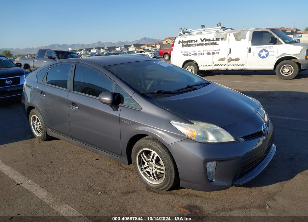 2014 TOYOTA PRIUS THREE VIN: JTDKN3DU7E0366487