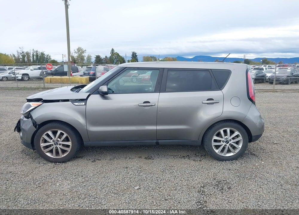 2018 KIA SOUL VIN: KNDJP3A59J7528219