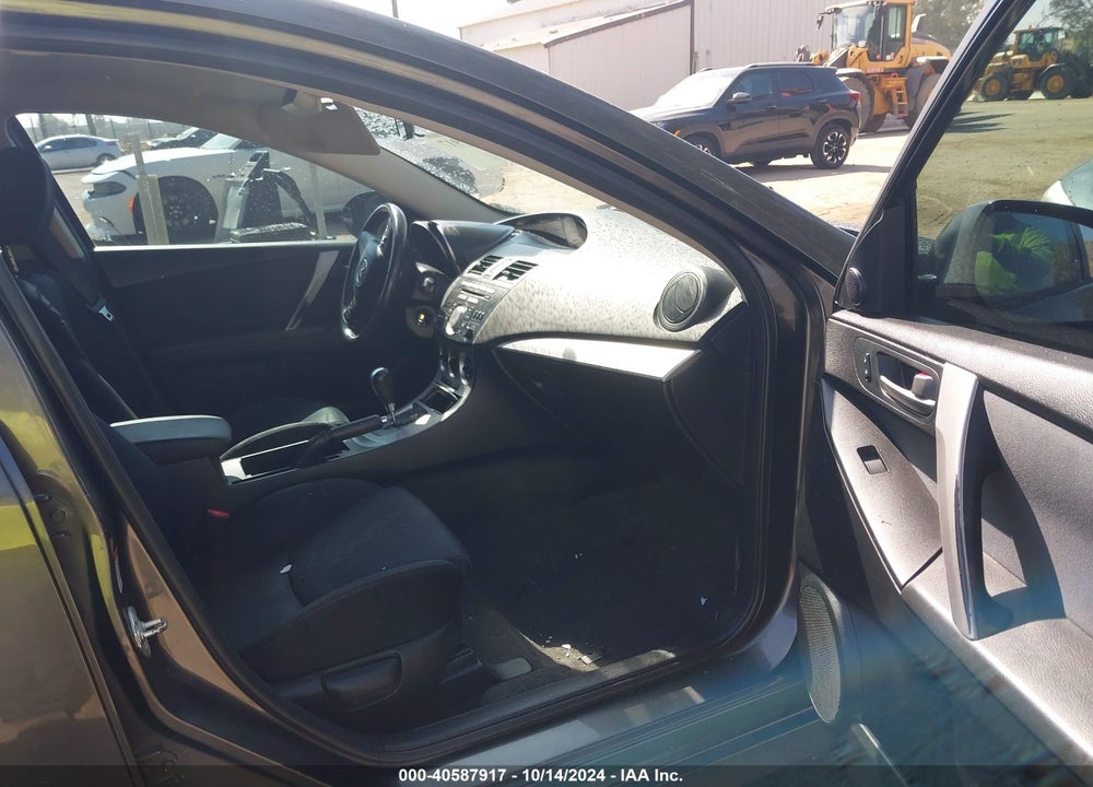 2010 MAZDA 3 S SPORT VIN: JM1BL1H66A1247954